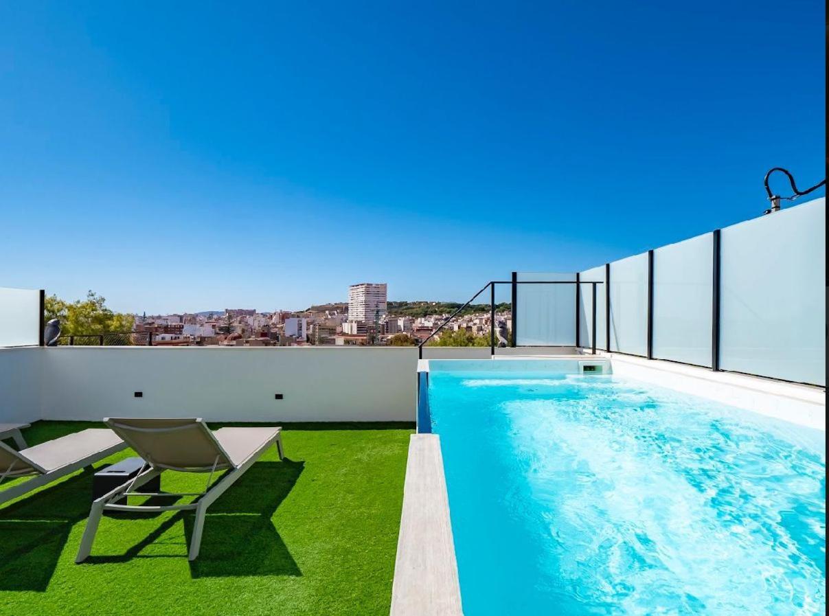 Tq 10 Boutique Aparthotel Alicante Exterior photo